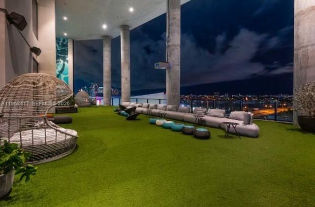 398 NE 5th St 3511, Miami, FL 33132