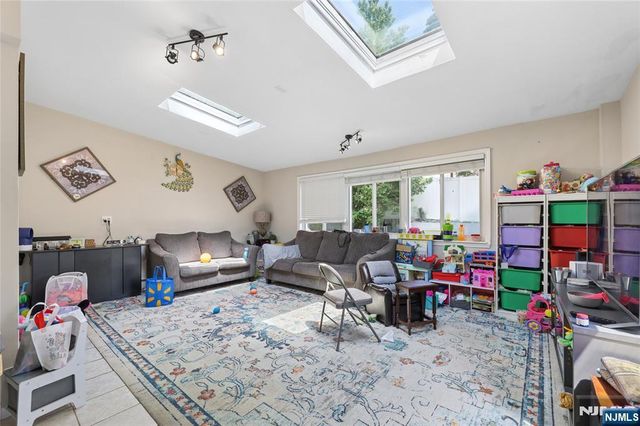 191 Haase Avenue, Paramus, NJ 07652