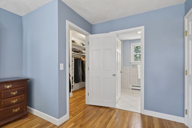 16 Eastmount Road, Medfield, MA 02052