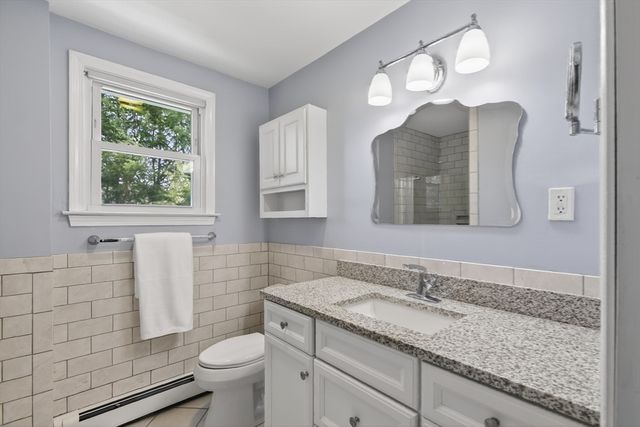 16 Eastmount Road, Medfield, MA 02052