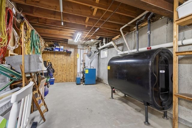 16 Eastmount Road, Medfield, MA 02052