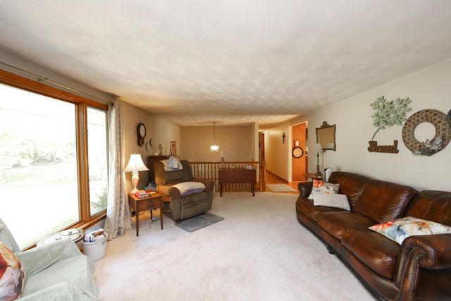 11810 Woodview Lane, Fredericktown, OH 43019