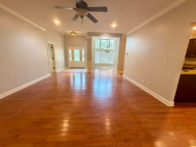 1012 Vineyard Way, Berea, KY 40403