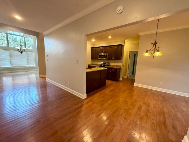 1012 Vineyard Way, Berea, KY 40403
