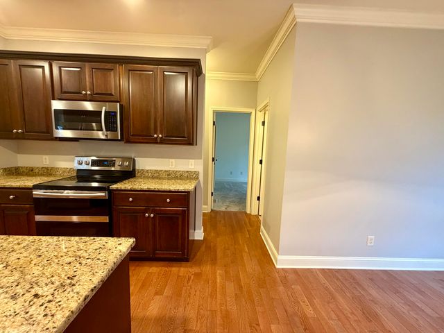 1012 Vineyard Way, Berea, KY 40403