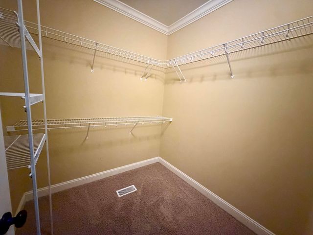1012 Vineyard Way, Berea, KY 40403