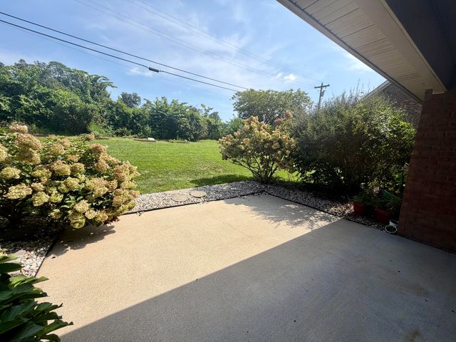 1012 Vineyard Way, Berea, KY 40403