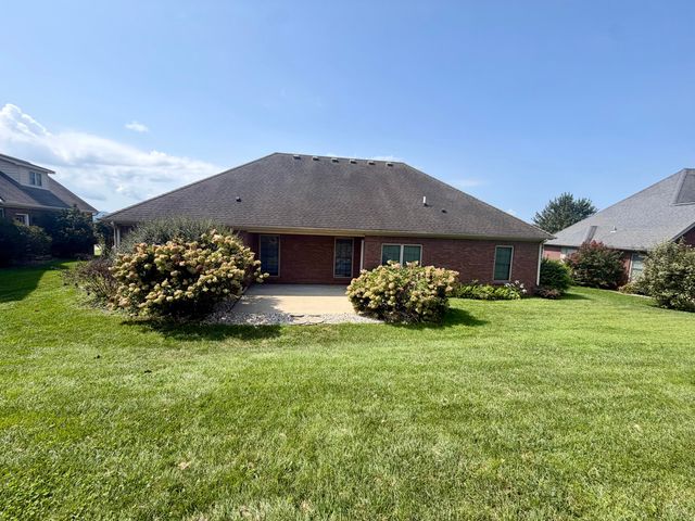 1012 Vineyard Way, Berea, KY 40403