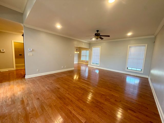 1012 Vineyard Way, Berea, KY 40403