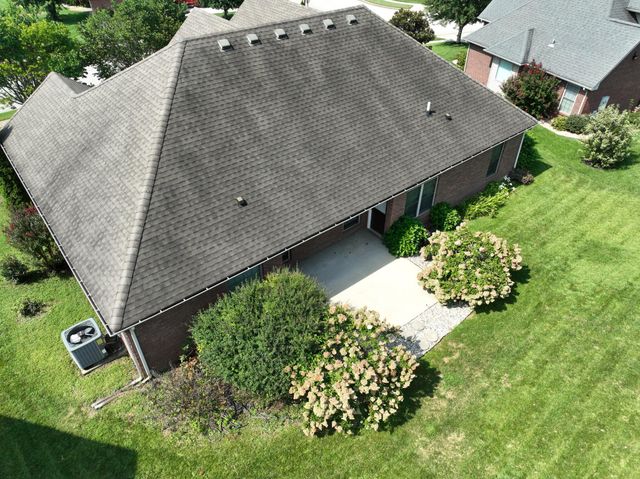 1012 Vineyard Way, Berea, KY 40403
