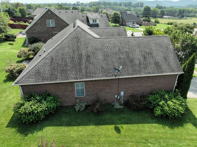 1012 Vineyard Way, Berea, KY 40403