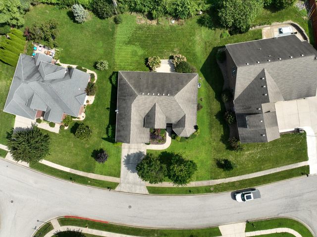 1012 Vineyard Way, Berea, KY 40403