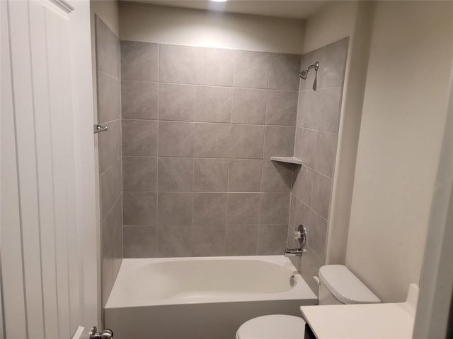 846 Autumn Flats Way, Rosharon, TX 77583