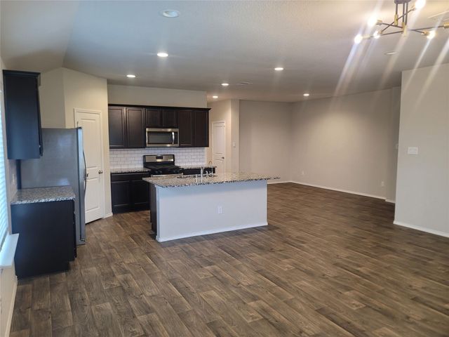 846 Autumn Flats Way, Rosharon, TX 77583