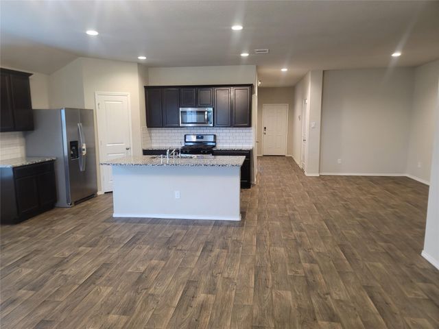 846 Autumn Flats Way, Rosharon, TX 77583