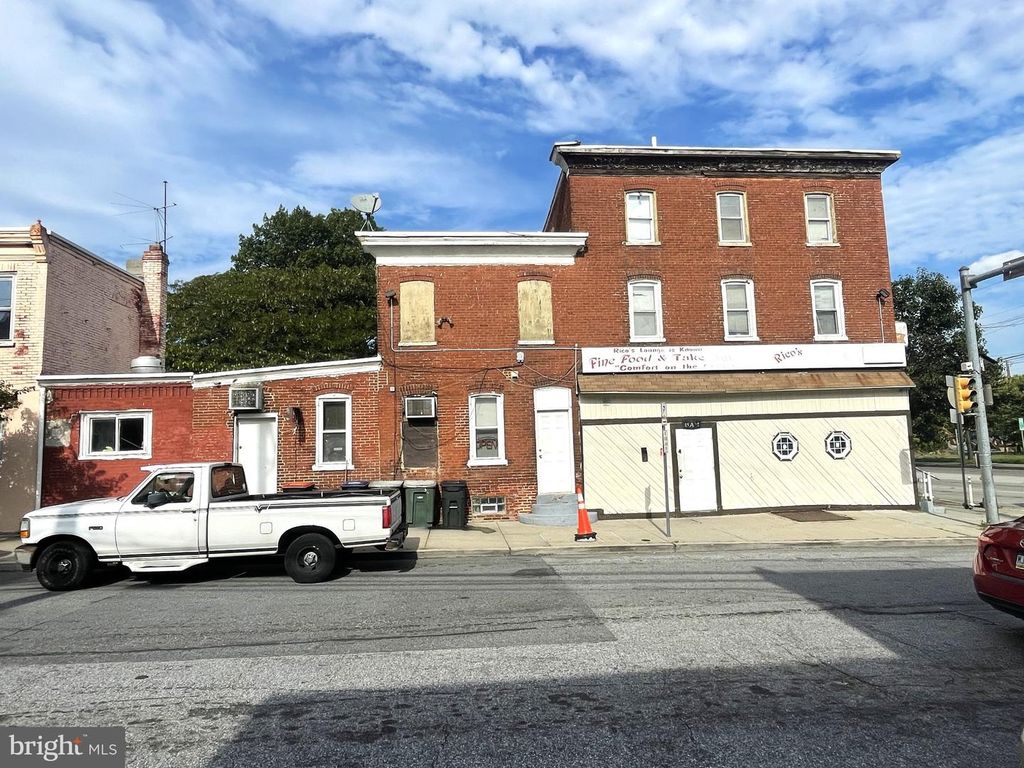 2732 W 2ND ST, CHESTER, PA 19013 — exterior