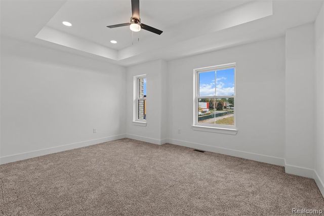 2845 Summers Place, Troy, MI 48084