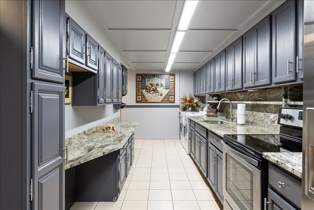 131 Pine Grove Ave, Bellingham, MA 02019