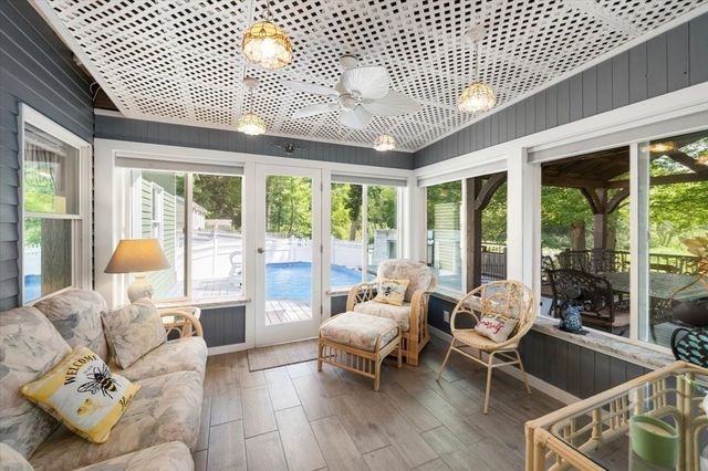 131 Pine Grove Ave, Bellingham, MA 02019