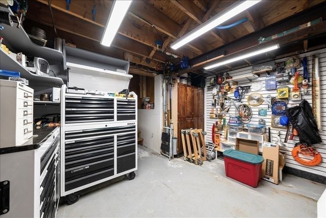 131 Pine Grove Ave, Bellingham, MA 02019