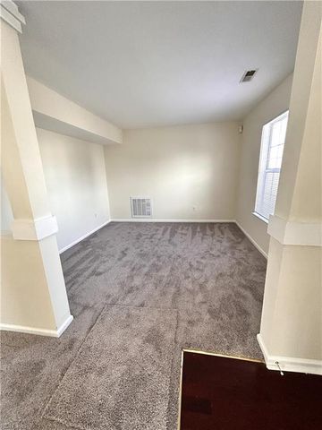 707 Topsider CT, Newport News, VA 23608