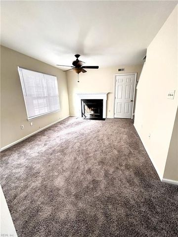 707 Topsider CT, Newport News, VA 23608