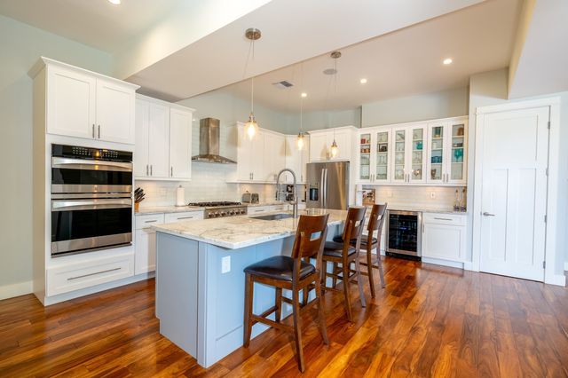 144 Hoolapa St, Kihei, HI 96753