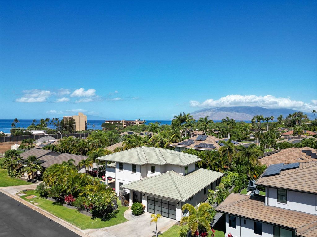 144 Hoolapa St, Kihei, HI 96753