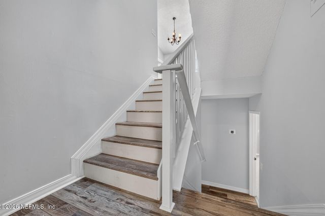 3767 HERMITAGE Road E, Jacksonville, FL 32277