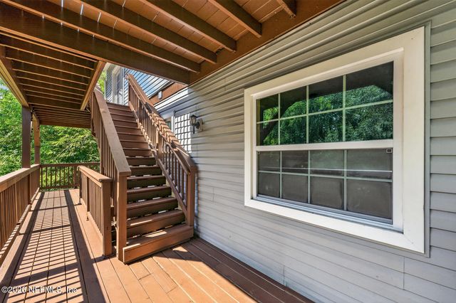 3767 HERMITAGE Road E, Jacksonville, FL 32277