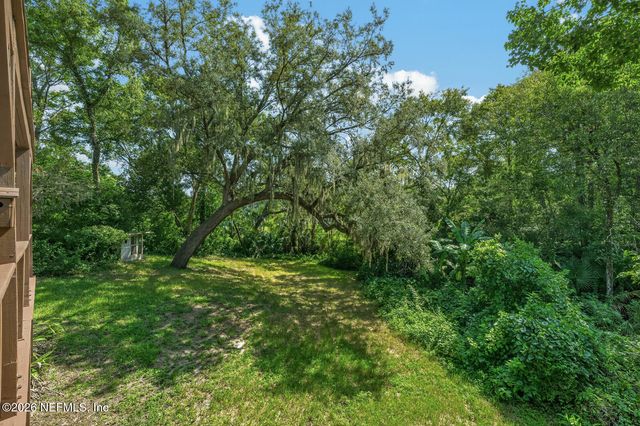 3767 HERMITAGE Road E, Jacksonville, FL 32277