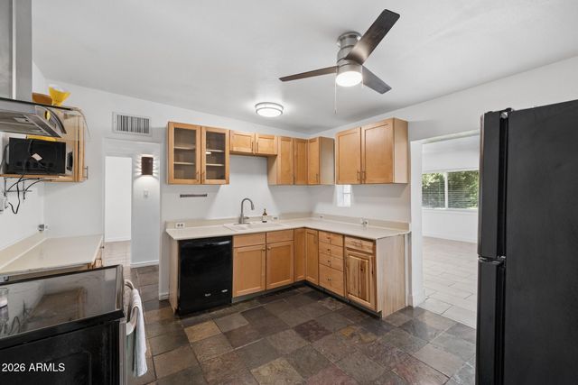 1611 E CEDAR Street, Tempe, AZ 85281