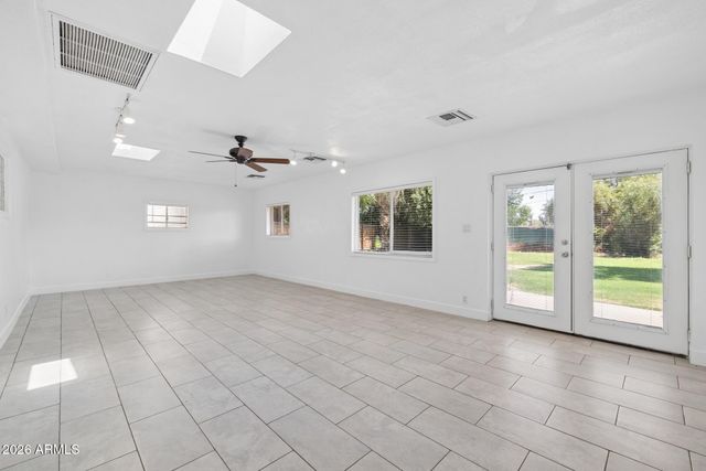 1611 E CEDAR Street, Tempe, AZ 85281
