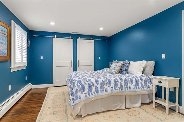 11 Taft St, Marblehead, MA 01945