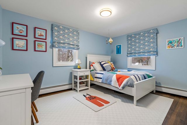 11 Taft St, Marblehead, MA 01945