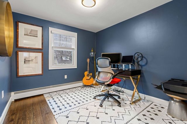 11 Taft St, Marblehead, MA 01945