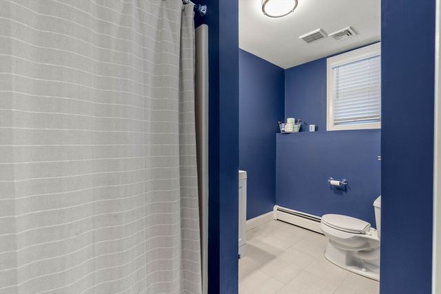 11 Taft St, Marblehead, MA 01945