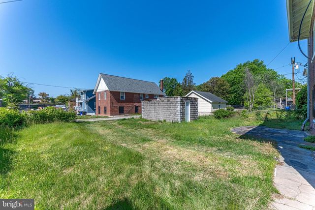1008 WALNUT AVE, Baltimore, MD 21229