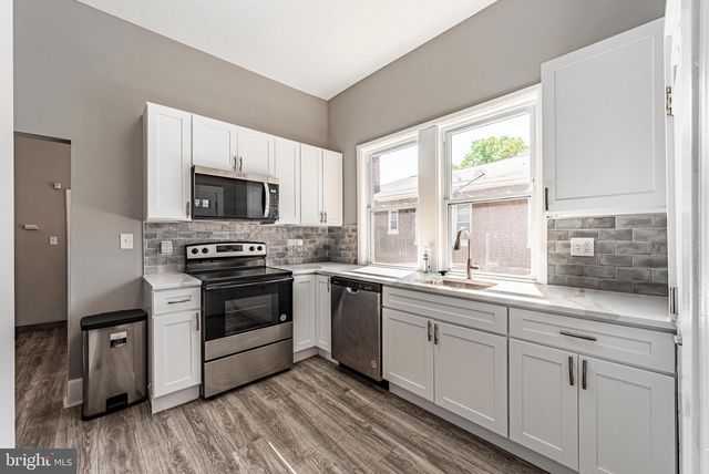 1008 WALNUT AVE, Baltimore, MD 21229