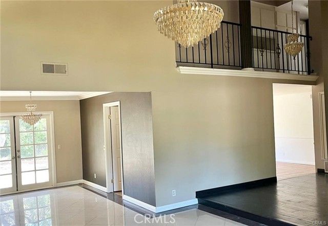 290 N Park View Drive, Oak Park, CA 91377