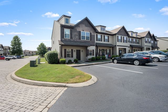 5305 Tony Lama Ln, Murfreesboro, TN 37128