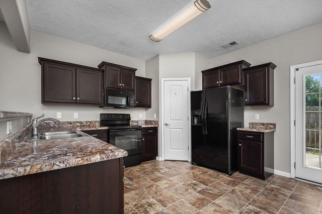 5305 Tony Lama Ln, Murfreesboro, TN 37128
