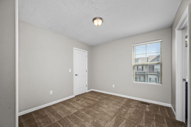 5305 Tony Lama Ln, Murfreesboro, TN 37128