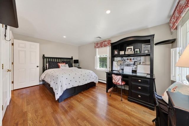 188 Forest Ave, Cohasset, MA 02025