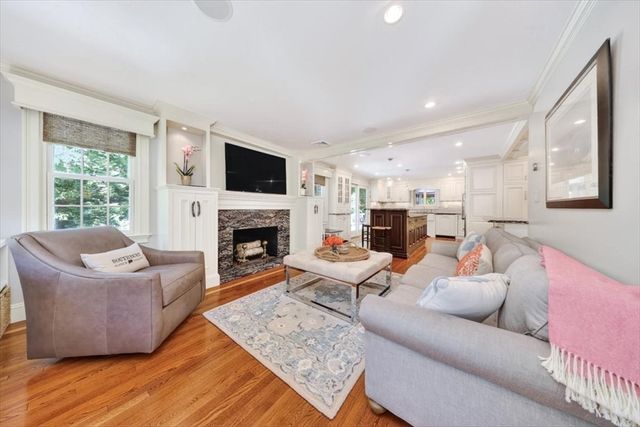 188 Forest Ave, Cohasset, MA 02025