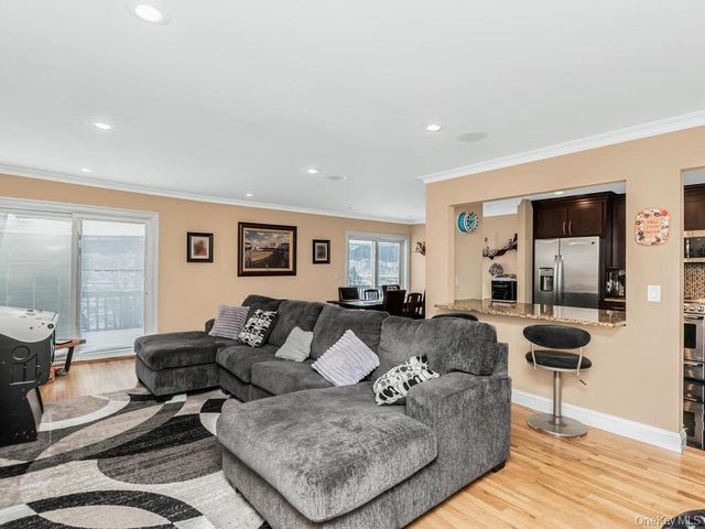 1200 Warburton Avenue 36, Yonkers, NY 10701