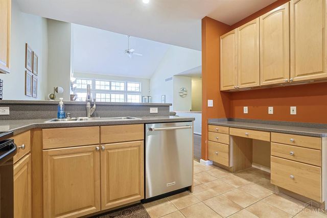 1723 Harmon Drive, Wyoming, OH 45215