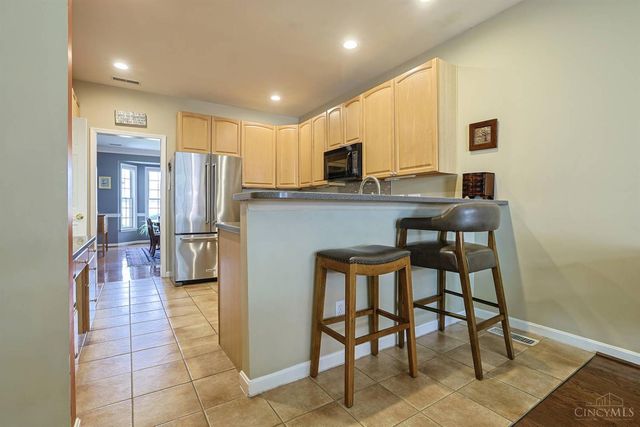 1723 Harmon Drive, Wyoming, OH 45215