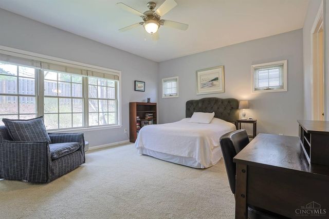 1723 Harmon Drive, Wyoming, OH 45215