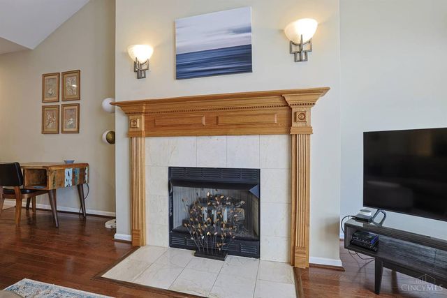 1723 Harmon Drive, Wyoming, OH 45215